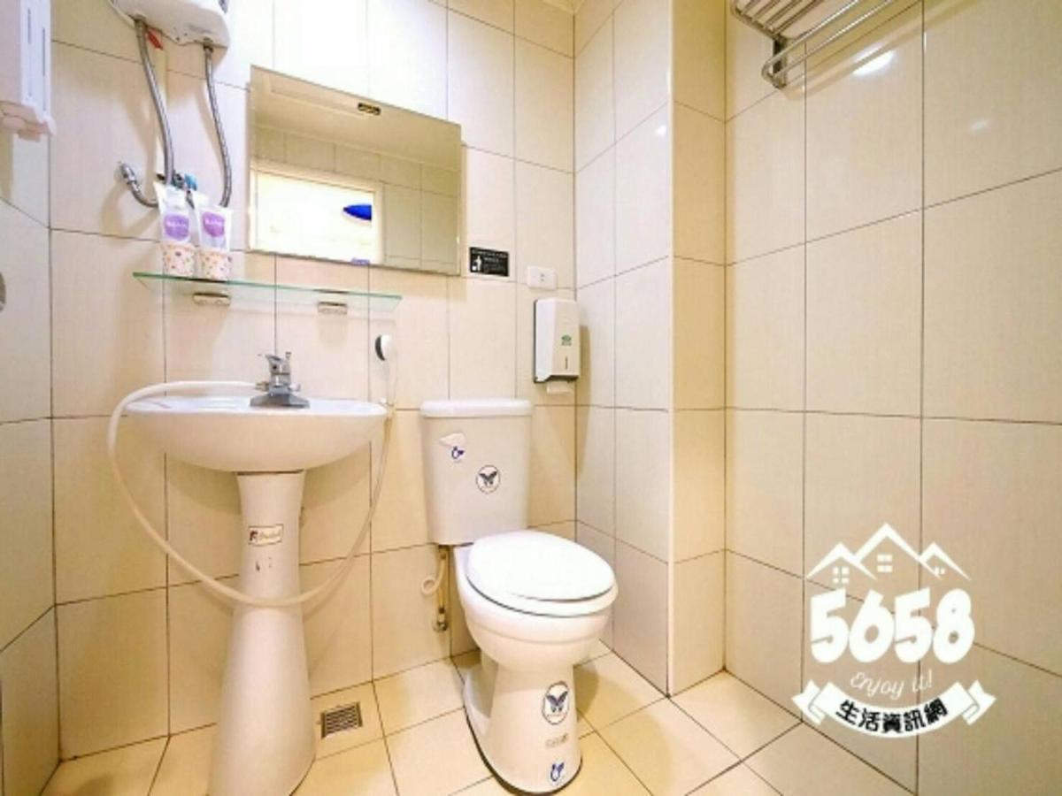 Appartamento 逢甲mickey House Taichung Esterno foto